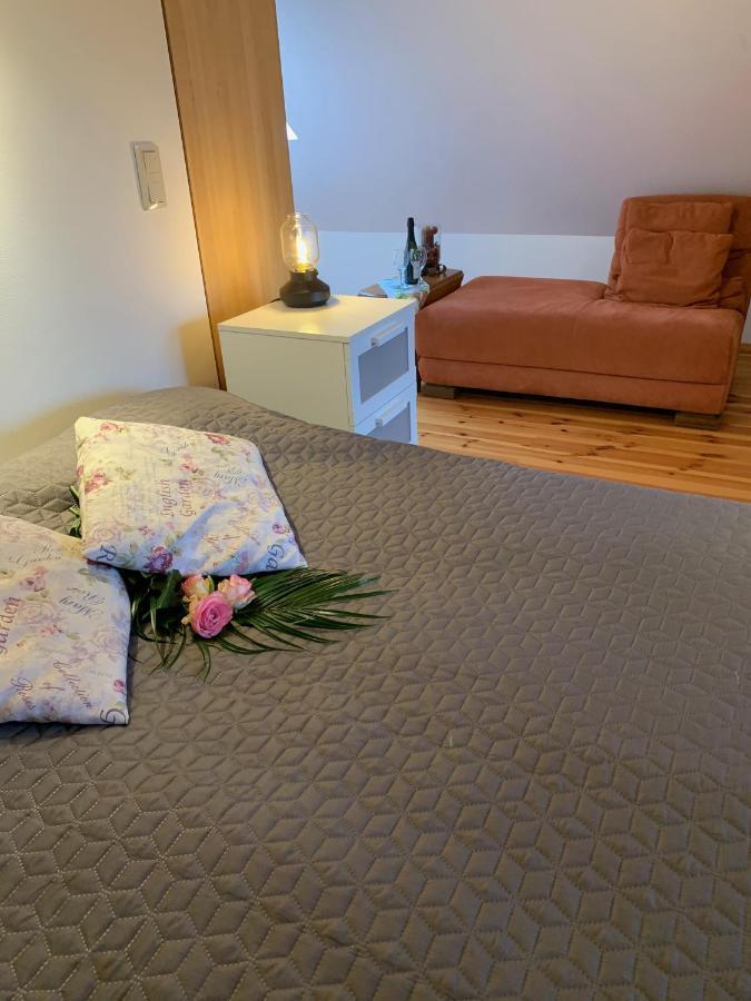 르보베크 슬라스키 Stara Szkola Debowy Gaj The Old School Debowy Gaj B&B 외부 사진